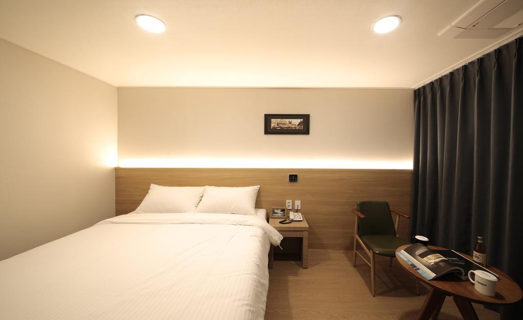 Harbor Hotel Чеджудо Экстерьер фото